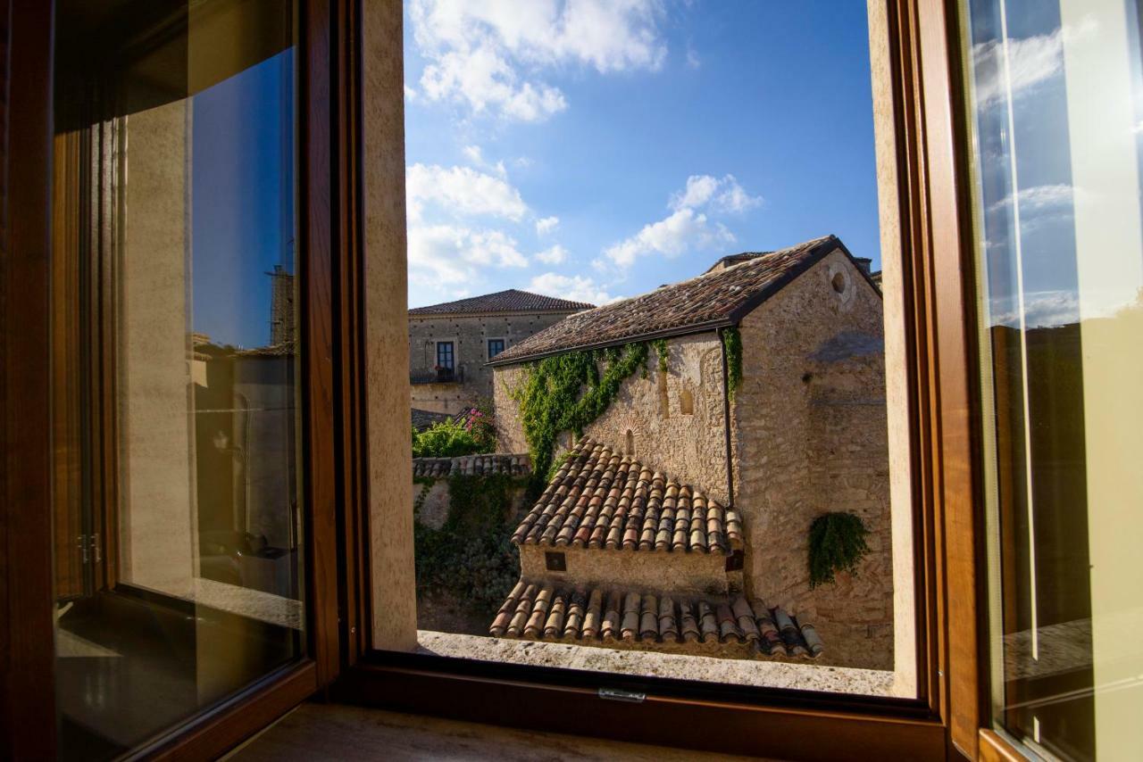 La Rupe Bed & Breakfast Gerace Ngoại thất bức ảnh
