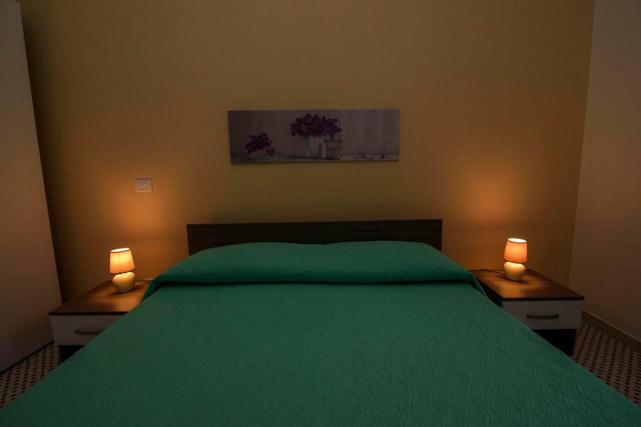 La Rupe Bed & Breakfast Gerace Ngoại thất bức ảnh